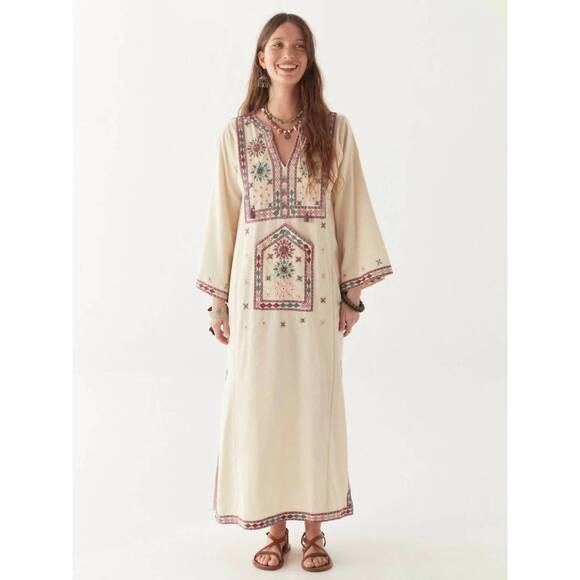 MAISON HOTEL Dresses & Skirts - NEW MAISON HOTEL amiran dress in over the rainbow